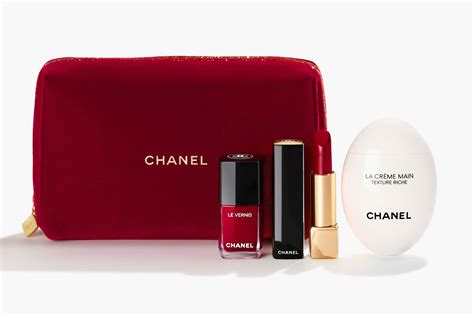 chanel fragrance sets|Chanel christmas 2022 gift sets.